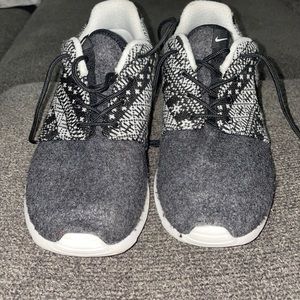 Nike Roshe Run Pendleton